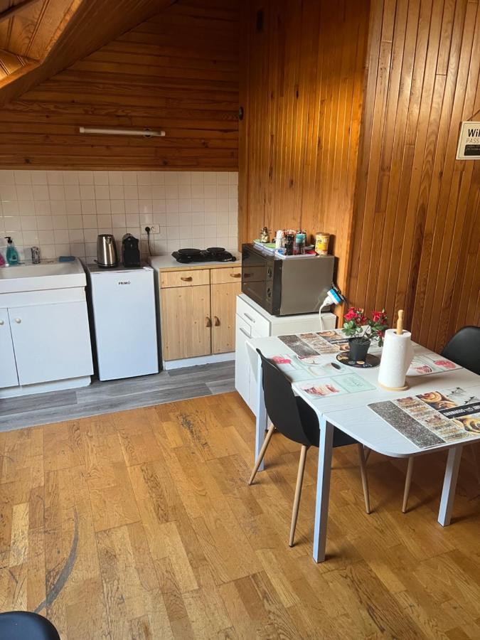 Studio En Plein Coeur Tulle Apartment Ngoại thất bức ảnh